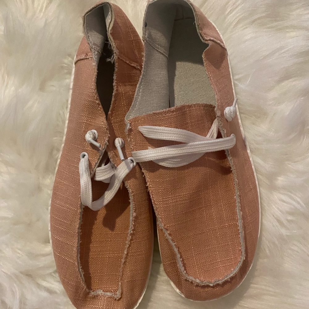 Boat shoes